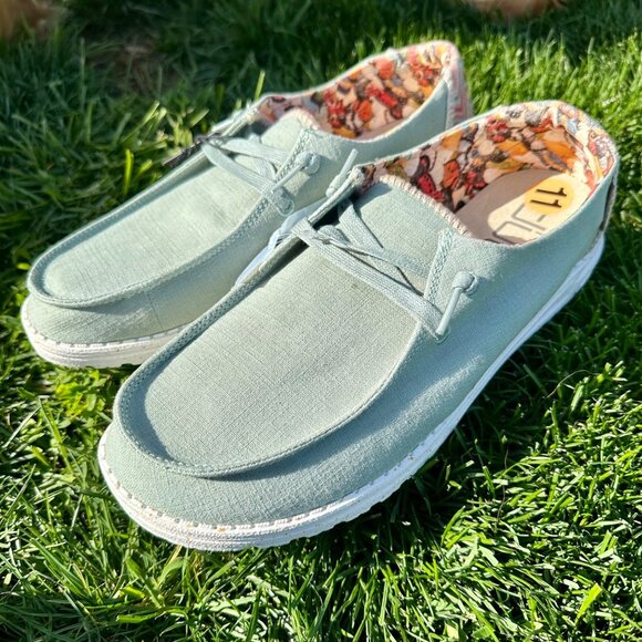 Hey Dude Shoes - HEY DUDE Size 11 Wendy Cotton Canvas Elastic UltraLIGHT EVA Outsole Deck Boat Sh